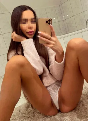 проститутка Каролина, 22, Симферополь
